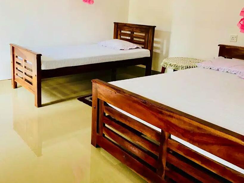 Kumari Guest House 폴로나루와 외부 사진