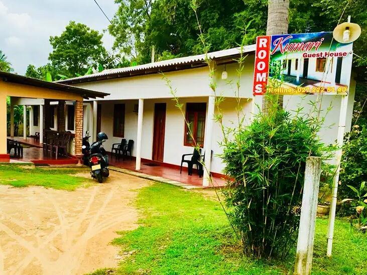 Kumari Guest House 폴로나루와 외부 사진